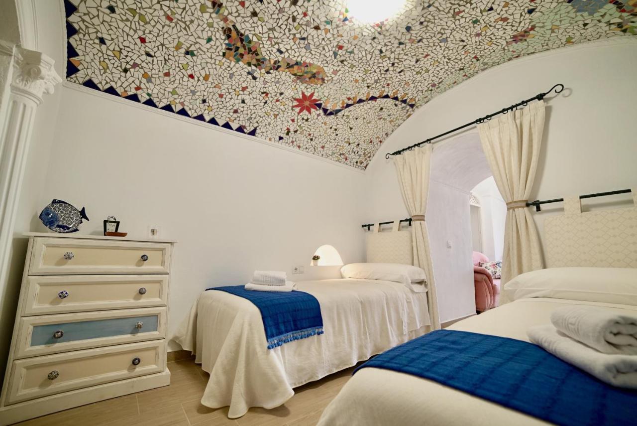 Casa Cueva Los Mosaicos Гуадикс Екстериор снимка